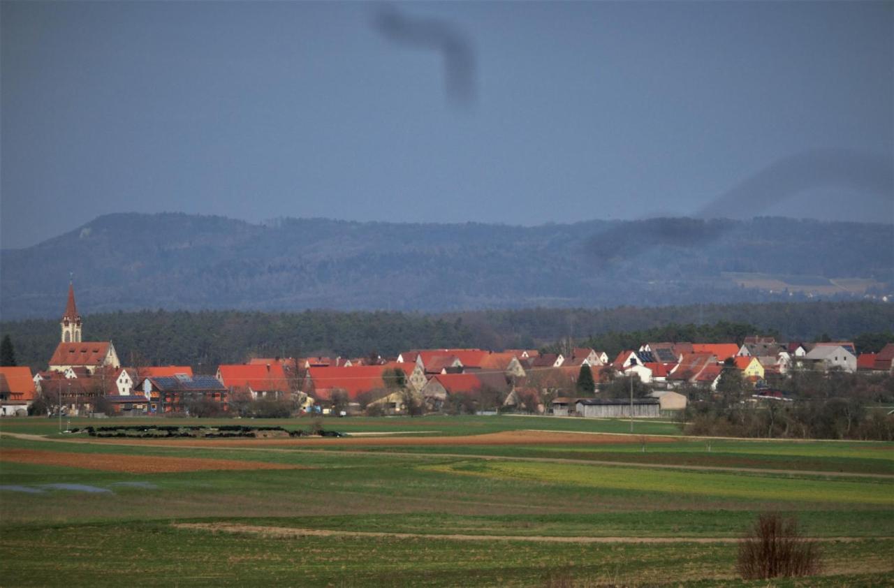 Ferien-Messe-Handwerkerwohnung-Haustiere Willkommen Lauf an der Pegnitz Eksteriør bilde